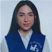 Profesora de apoyo escolar y cuidadora especializada en niños